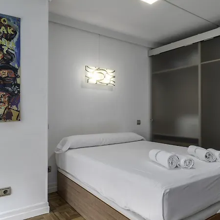 Izpizua Aparment * 圣塞瓦斯蒂安